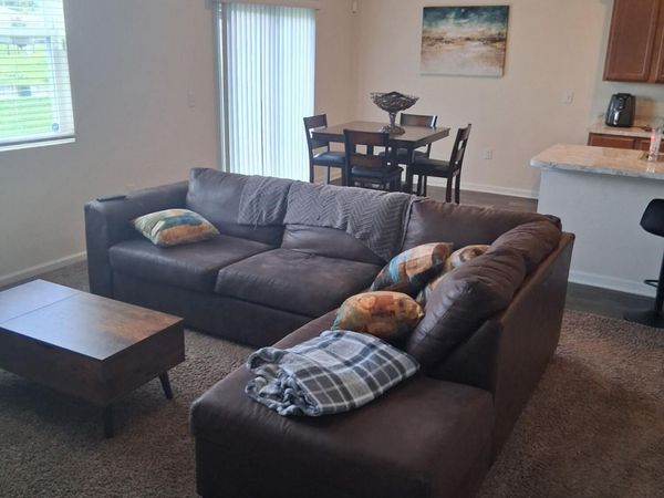 6841 SANDLE Drive, Jacksonville, FL 32219