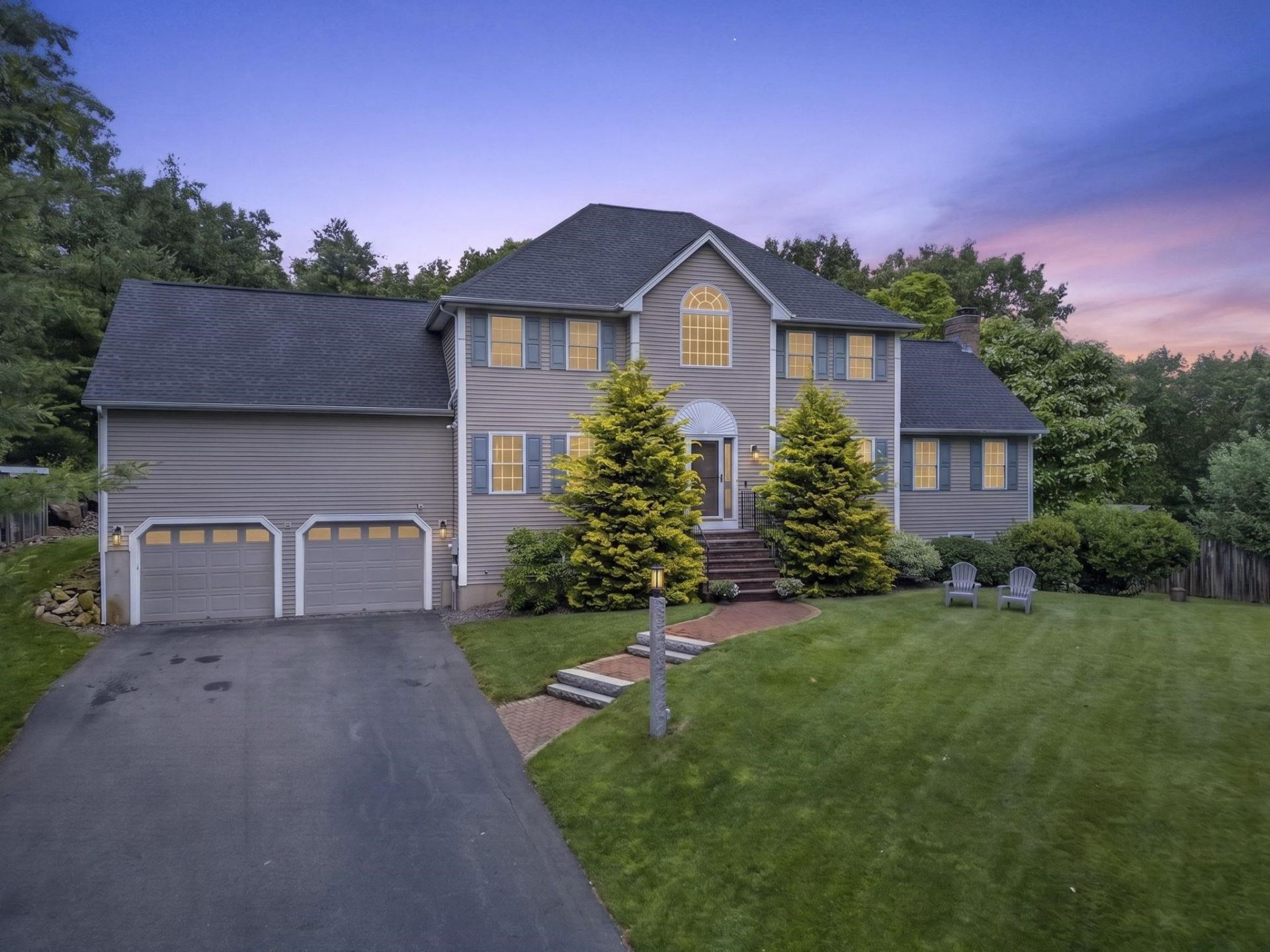 7 Cheshire Court, Londonderry, NH 03053 Main Photo