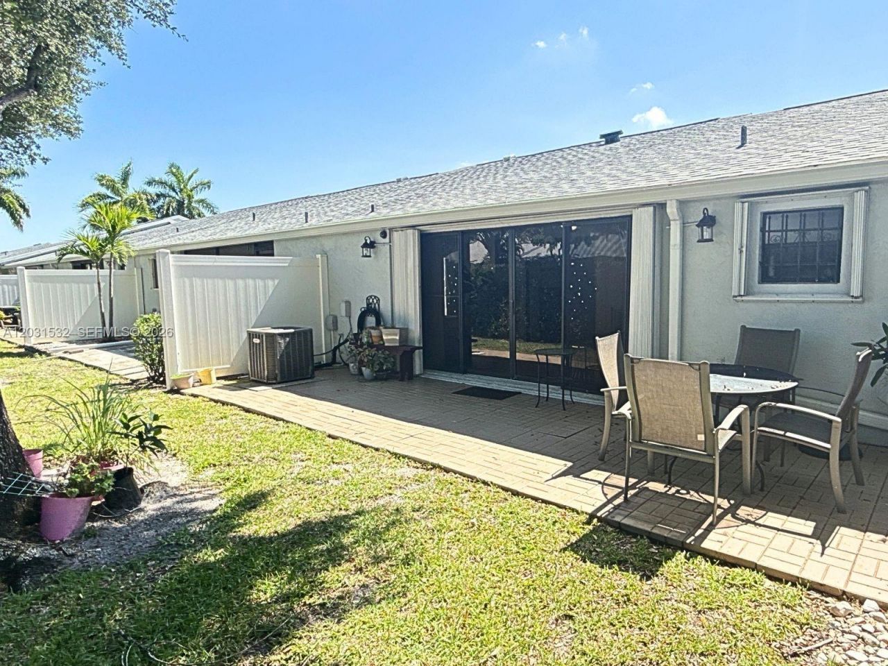 2640 W Gately Dr W , Unit 202, West Palm Beach, FL 33415 Photo