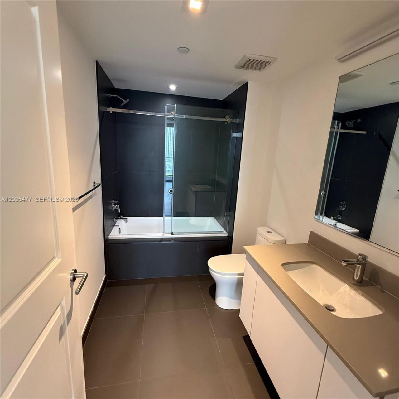 1600 NE 1st Ave , Unit 2607, Miami, FL 33132 Photo