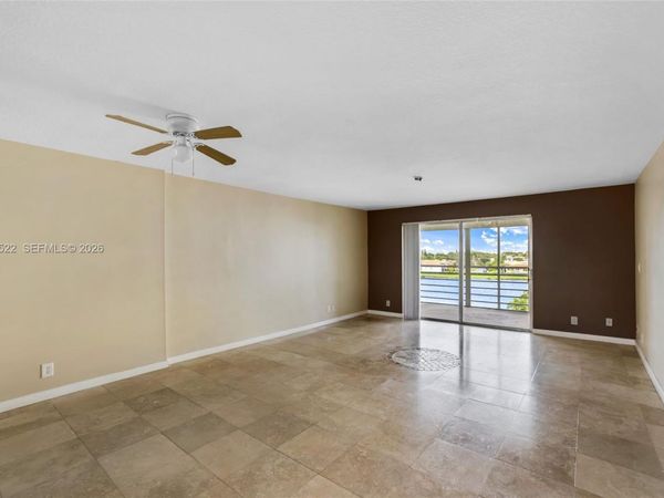 321 SE 3rd St , Unit 408, Dania Beach, FL 33004