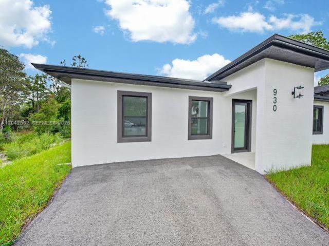 928-930 Hepburn Ave , Lehigh Acres, FL 33974 Photo