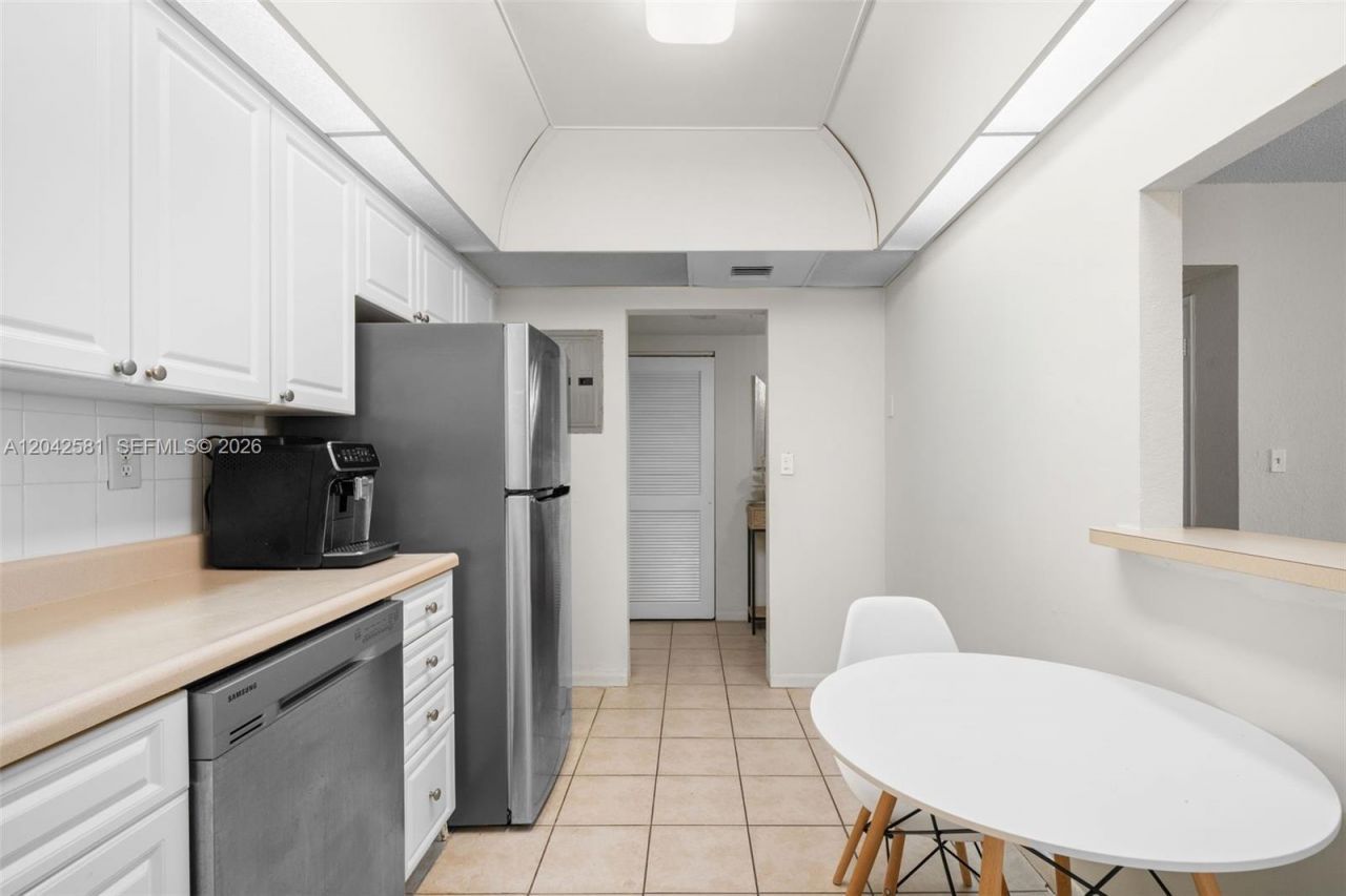 19380 Collins Ave, Unit 1224, Sunny Isles Beach, FL 33160 Photo