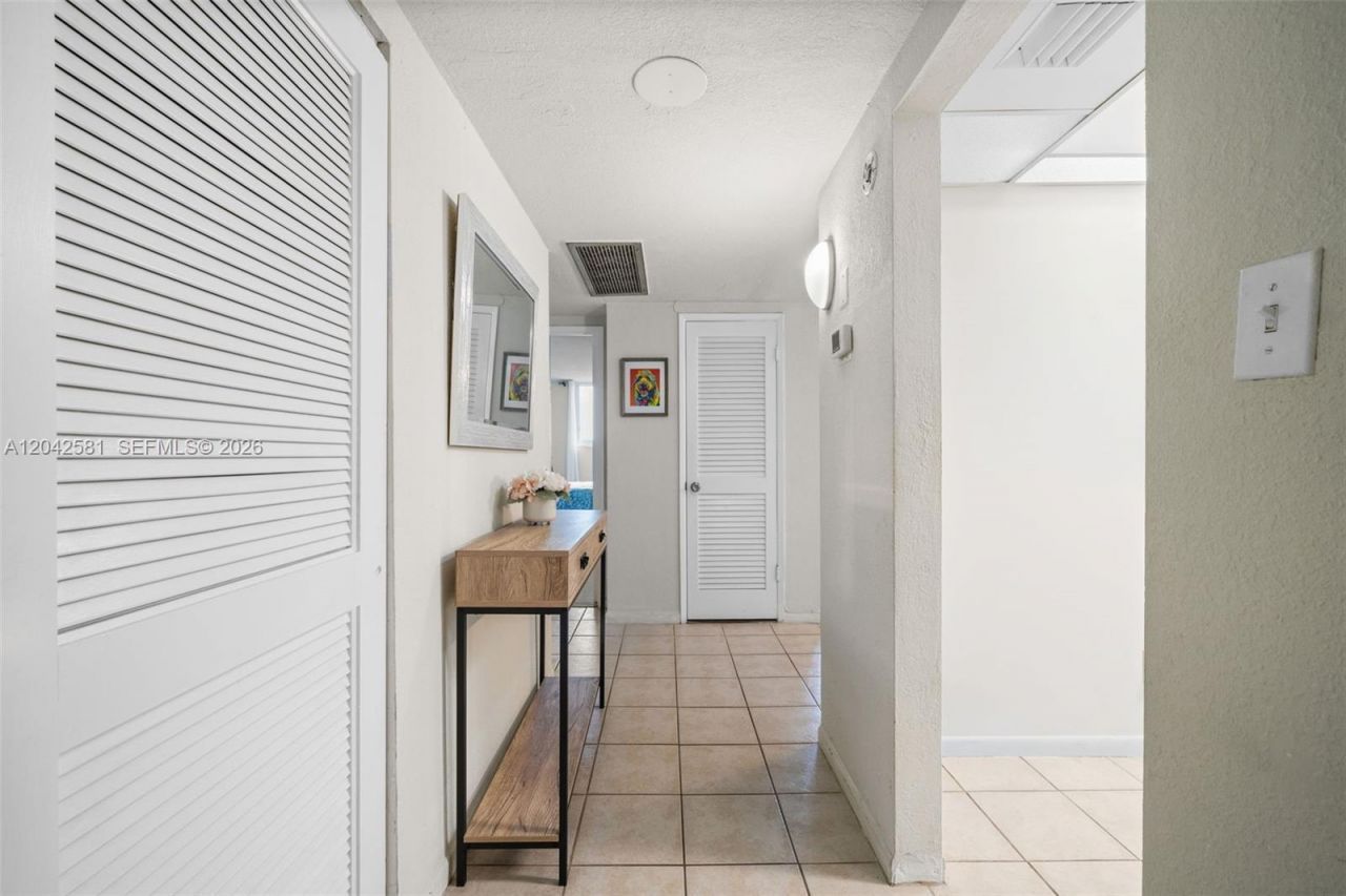 19380 Collins Ave, Unit 1224, Sunny Isles Beach, FL 33160 Photo