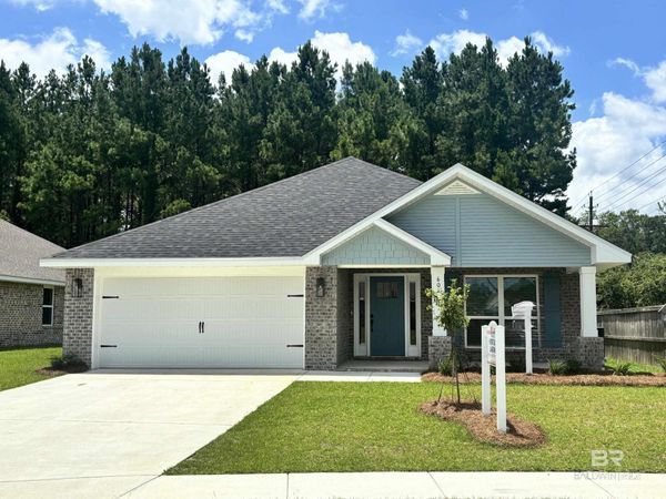 604 Mayflower Drive, Foley, AL 36535