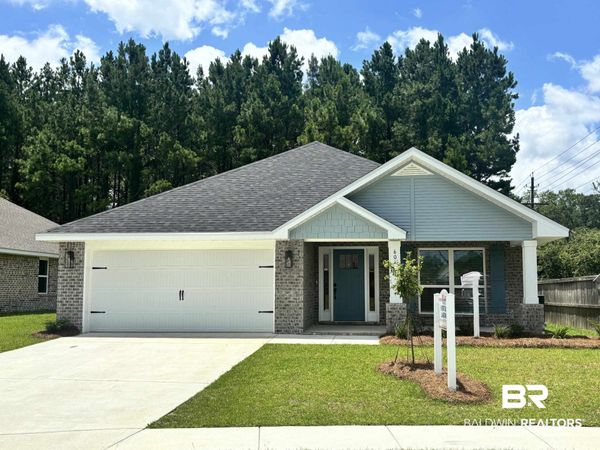 604 Mayflower Drive, Foley, AL 36535