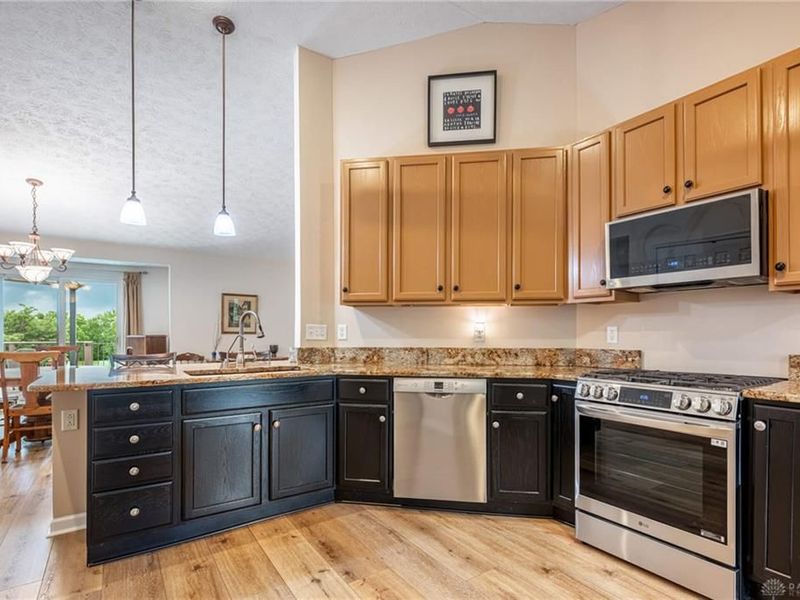 155 Keevers Point, Springboro, OH 45066 Photo 9
