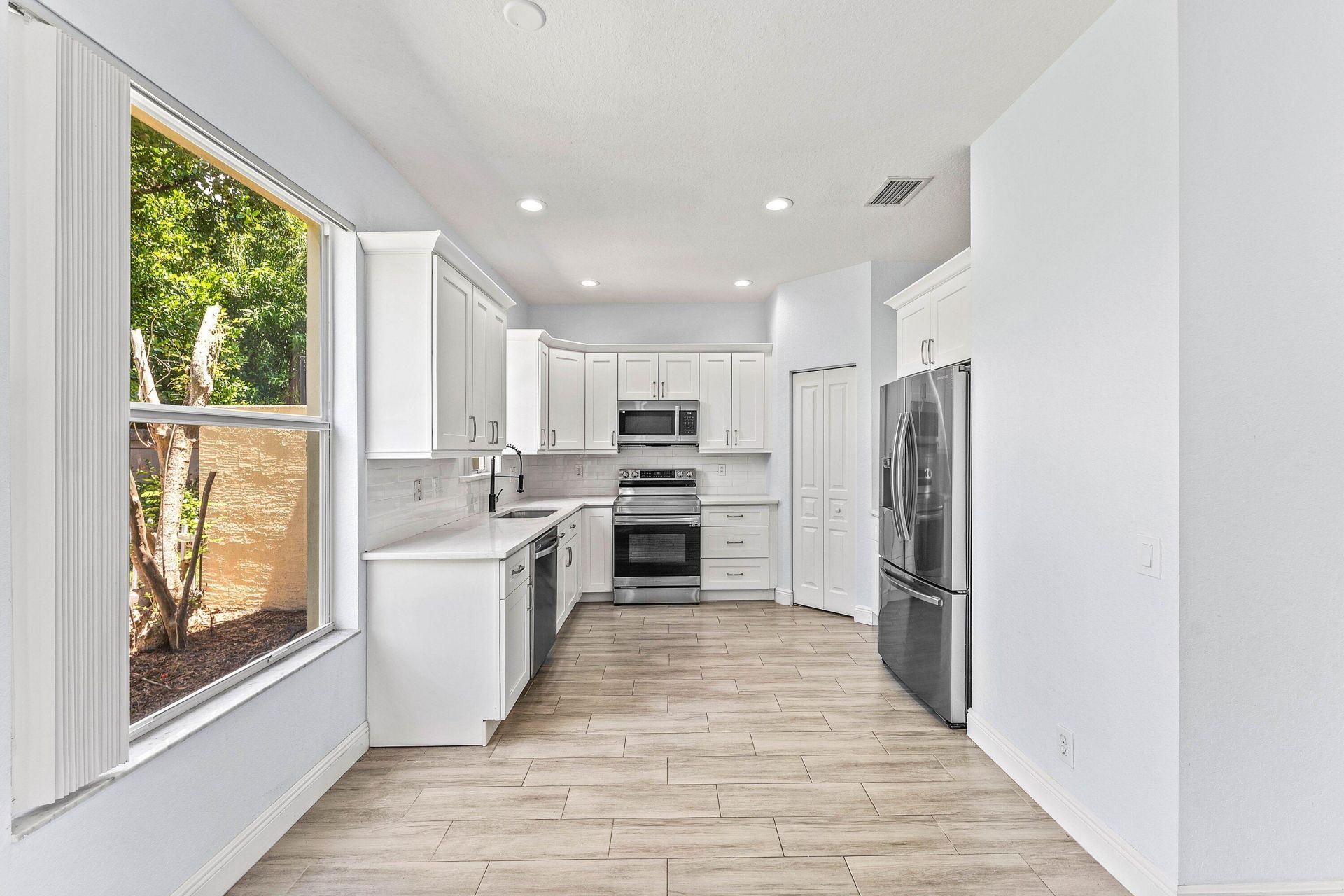 5477 Queenship Court, Greenacres, FL 33463 Photo