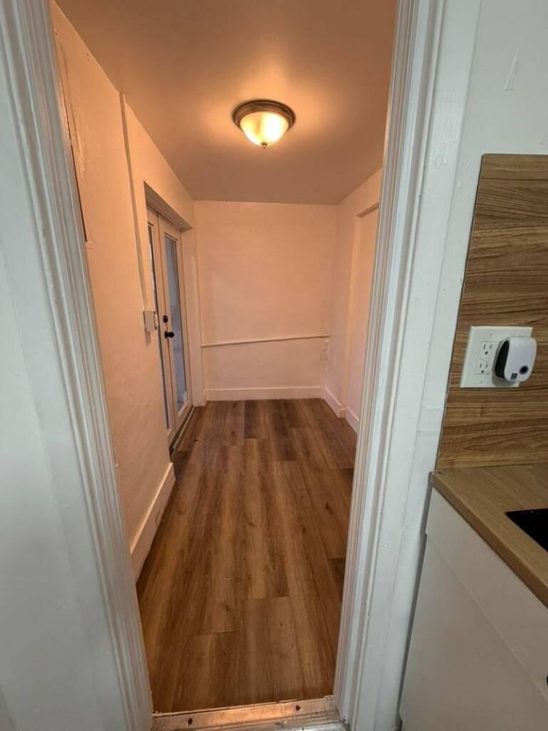 2137 NW 1st Terrace, Unit #back, Miami, FL 33125 Photo