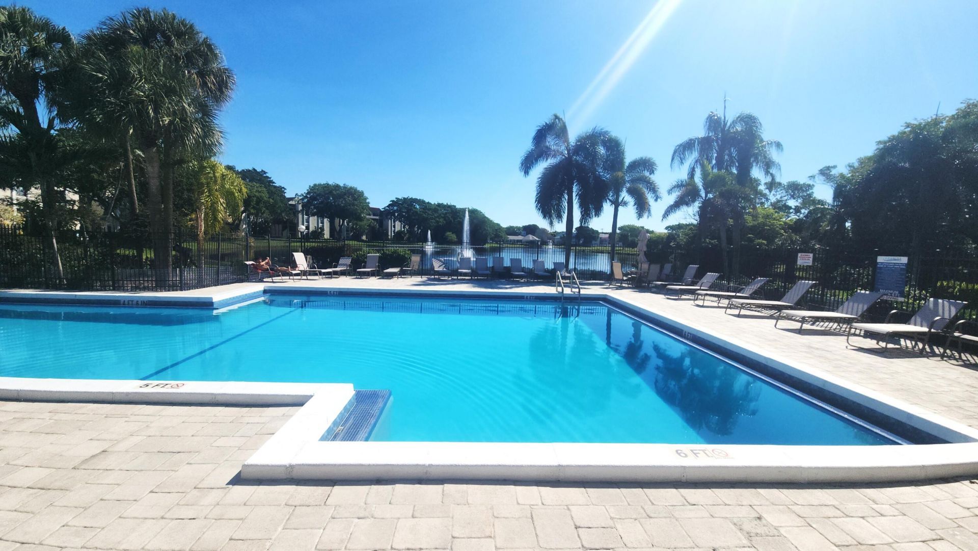 820 Lavers Circle, Unit G409, Delray Beach, FL 33444 Photo
