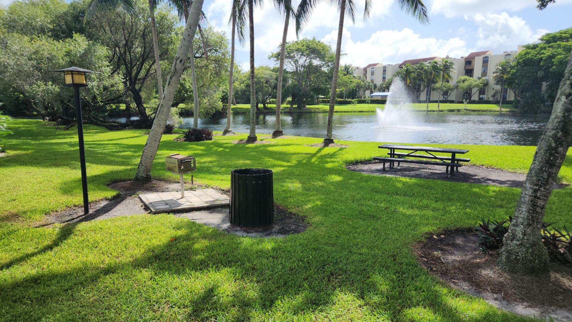 820 Lavers Circle, Unit G409, Delray Beach, FL 33444 Photo