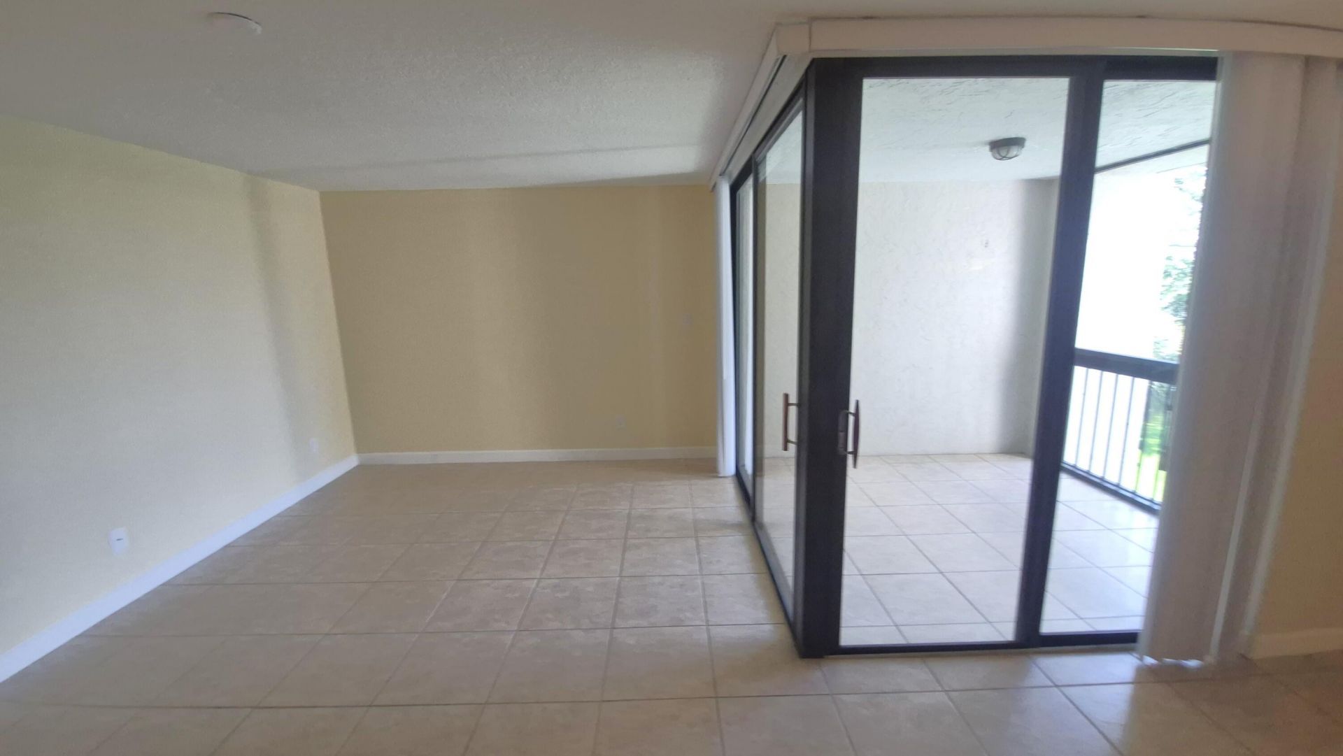 820 Lavers Circle, Unit G409, Delray Beach, FL 33444 Photo