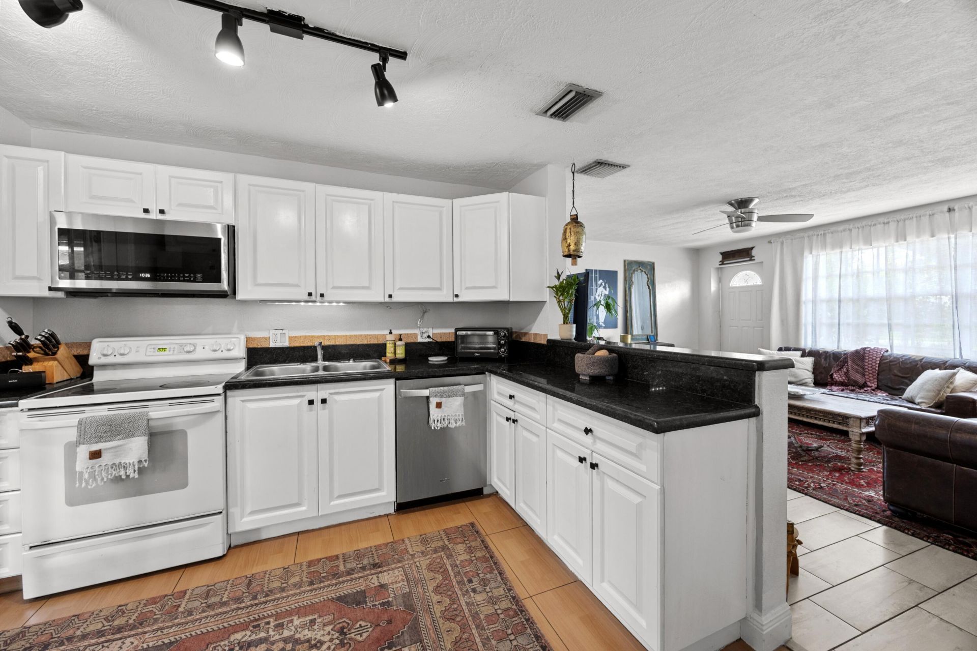1427 NE 30th Street, Pompano Beach, FL 33064 Photo