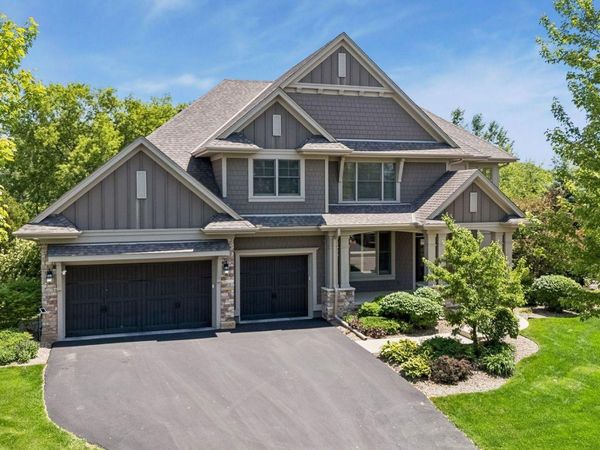 3667 Lerive Way, Chaska, MN 55318