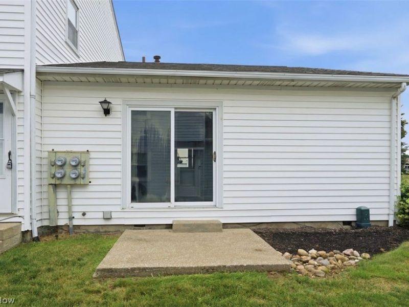 2549 Royal County Down #15A, Uniontown, OH 44685 Photo 5