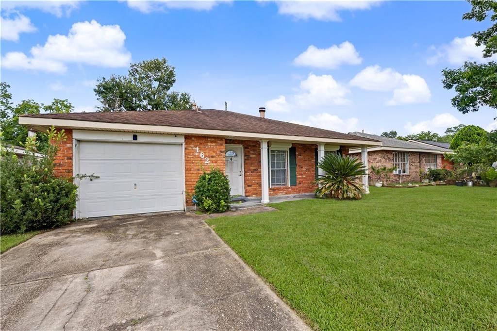162 JANET Drive, St Rose, LA 70087