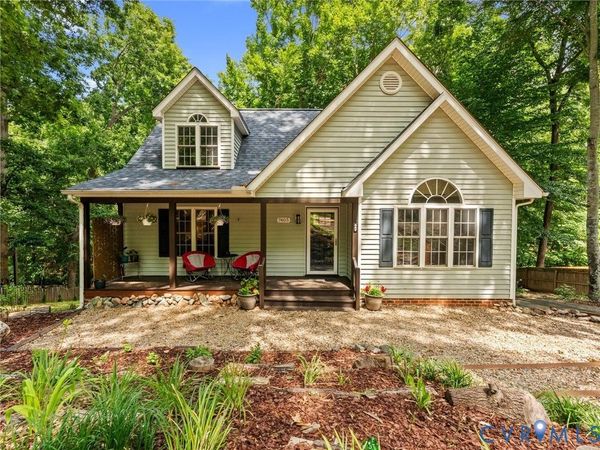 7405 Kentucky Derby Drive , Midlothian, VA 23112
