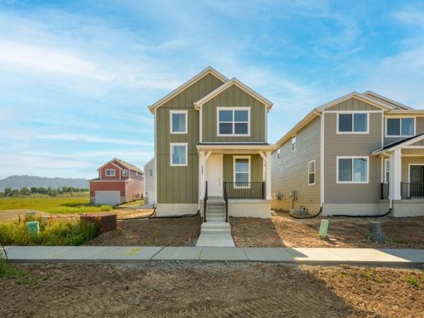 1557 S 920 W, Unit 131, Clearfield, UT 84015