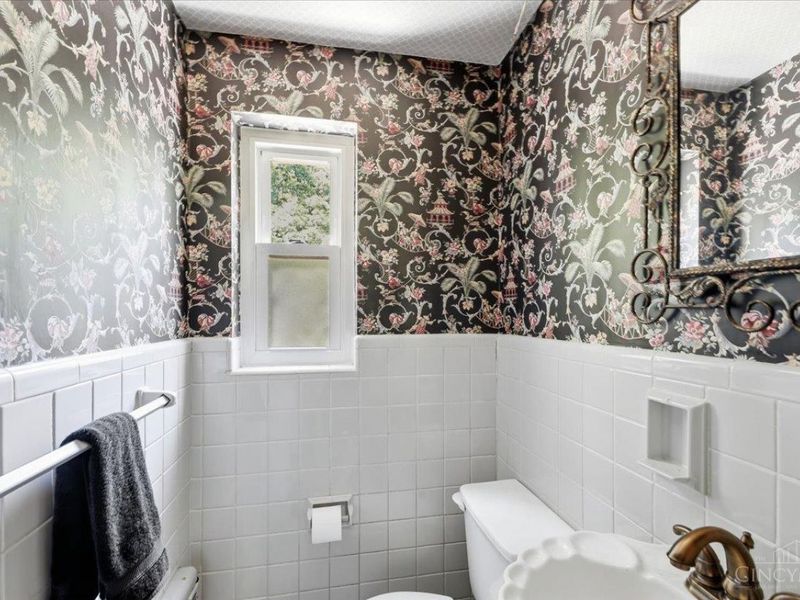 525 Overhill Lane, Delhi Twp, OH 45238 Photo 18
