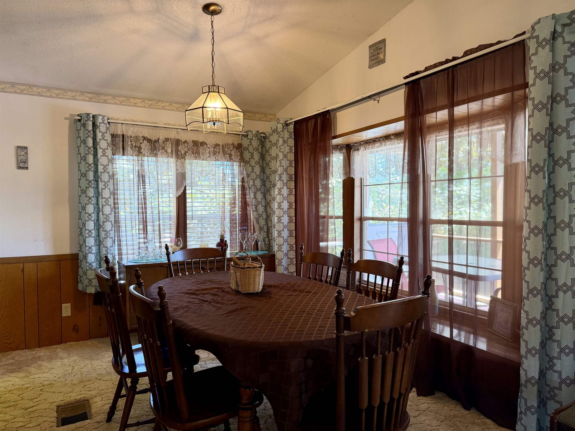 1844 Sunrise Dr. Photo 8