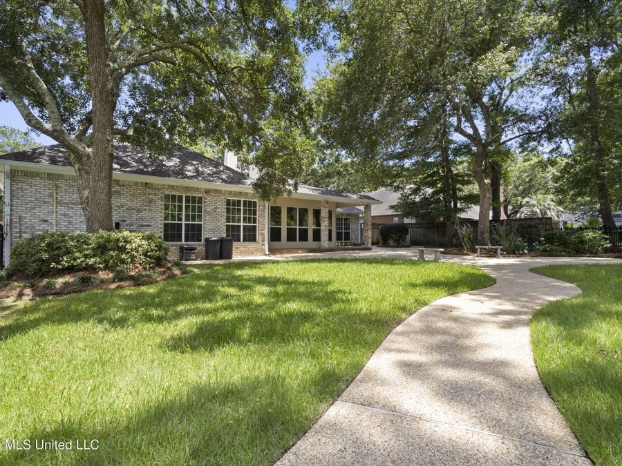 Property Image 46