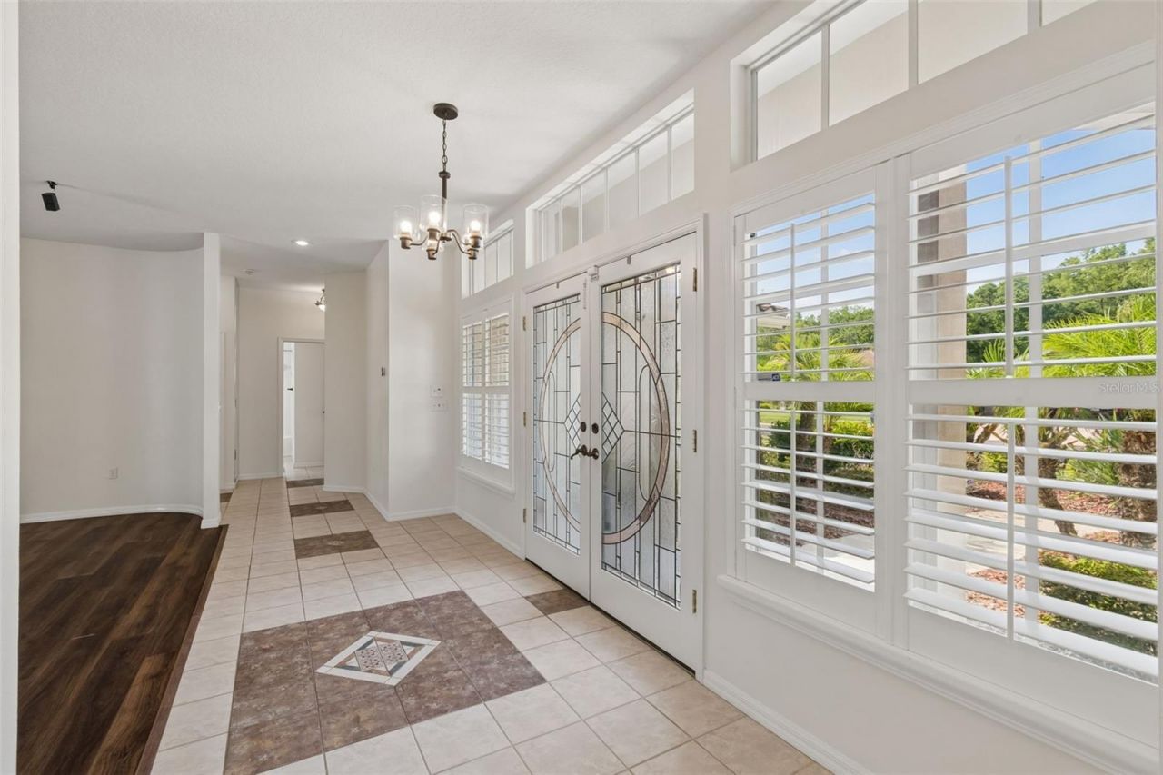 1230 Berkshire Lane, Tarpon Springs, FL 34688 Photo