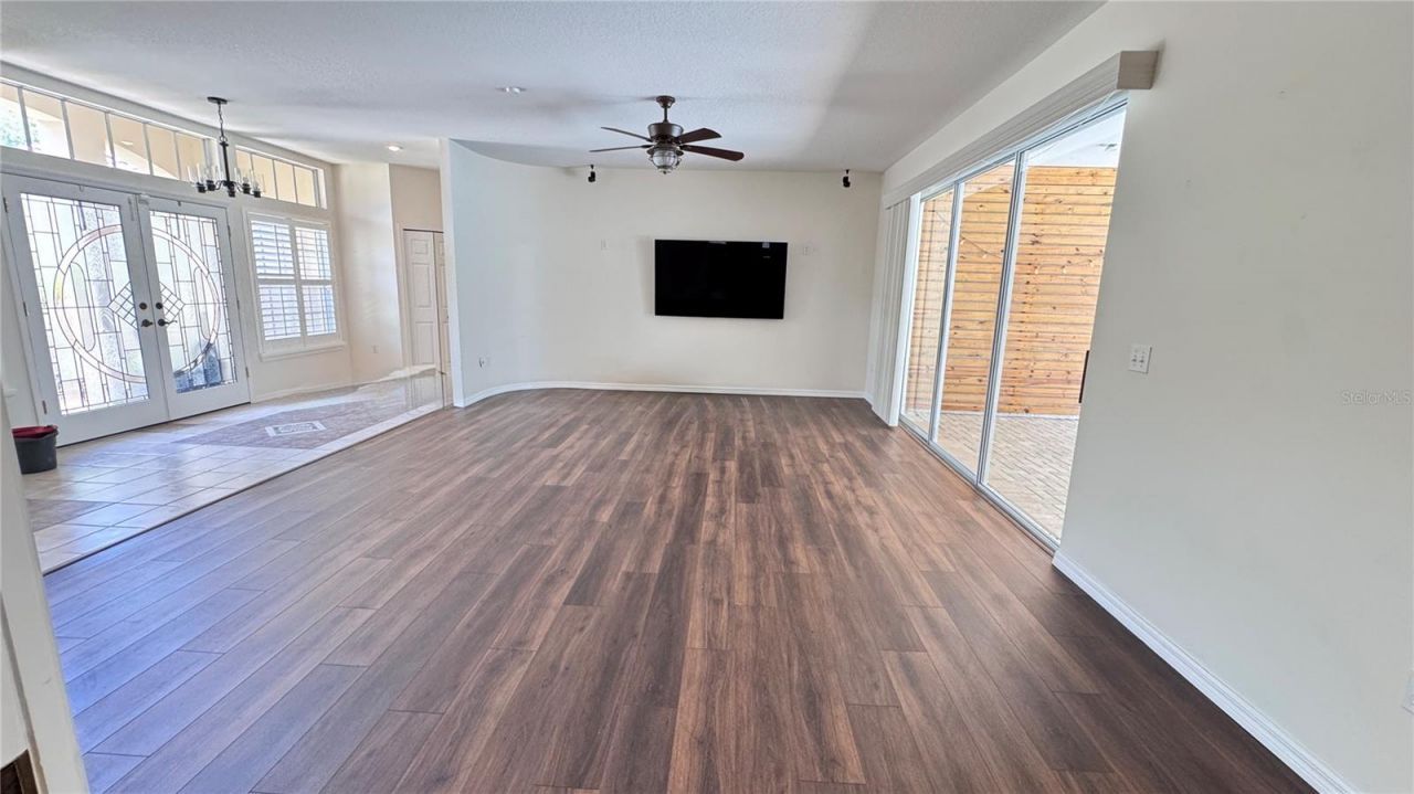 1230 Berkshire Lane, Tarpon Springs, FL 34688 Photo