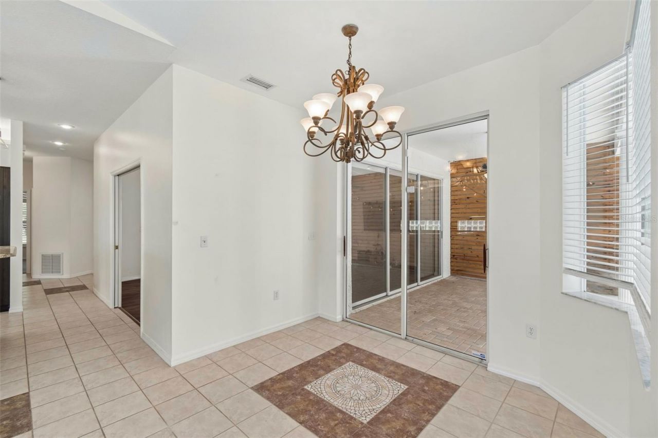 1230 Berkshire Lane, Tarpon Springs, FL 34688 Photo