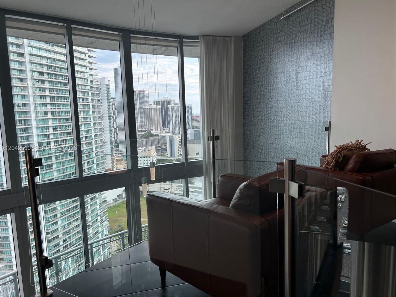 690 SW 1st Ct , Unit 3101, Miami, FL 33130 Photo