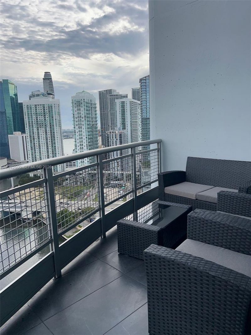 690 SW 1st Ct , Unit 3101, Miami, FL 33130 Photo