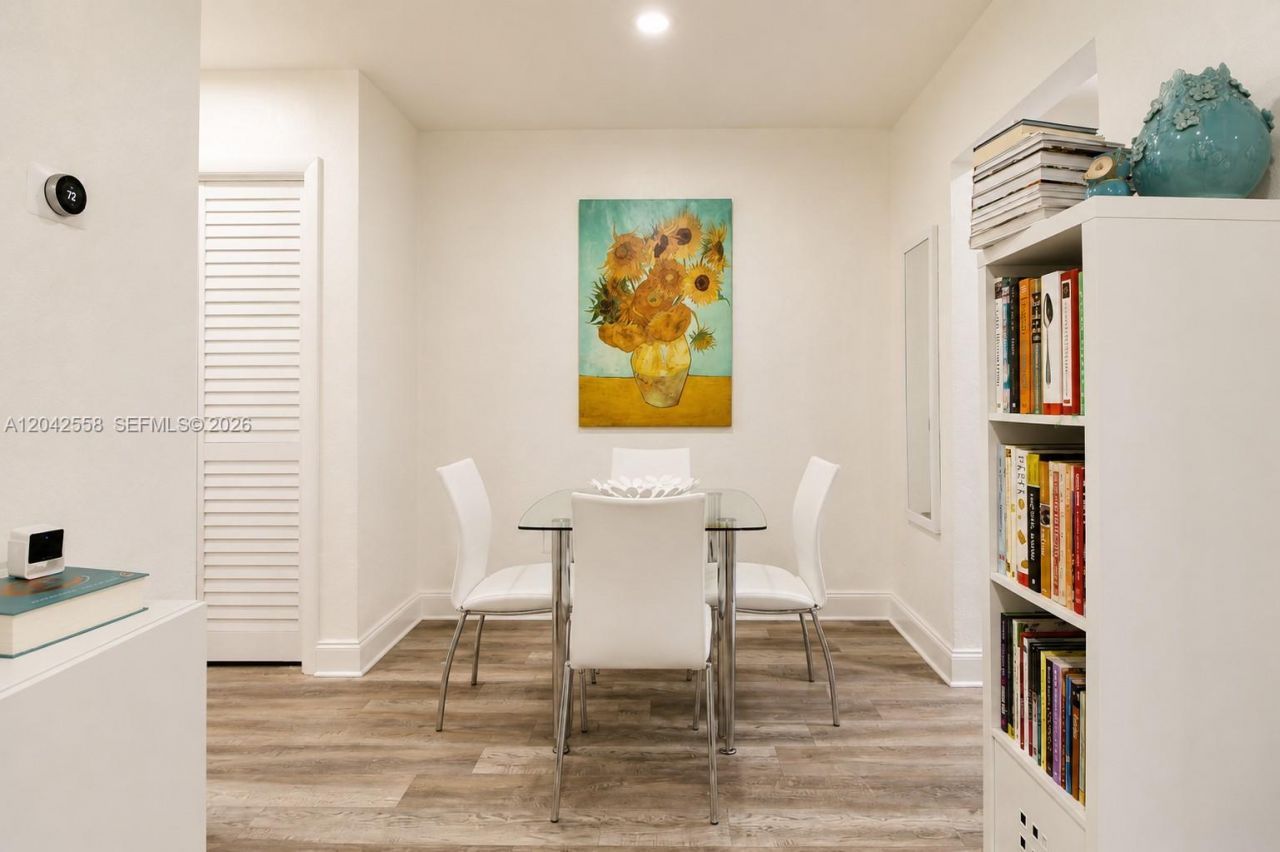 35 Edgewater Dr , Unit 107, Coral Gables, FL 33133 Photo