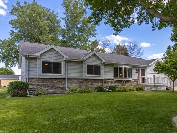 109 Creative Court, Mankato, MN 56001
