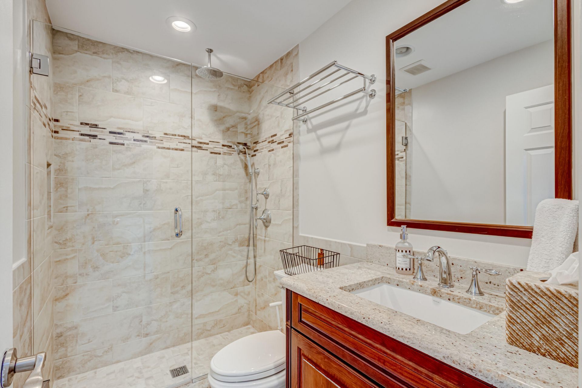 13 Lexington Lane E, Unit F, Palm Beach Gardens, FL 33418 Photo