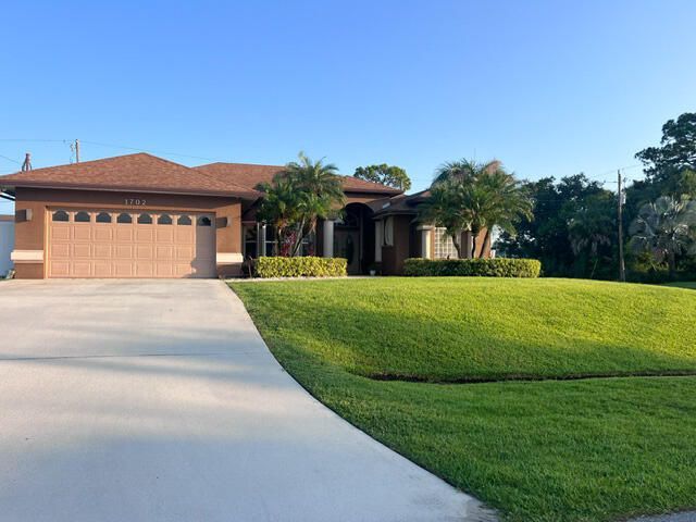 1702 SW Comfort Street, Port Saint Lucie, FL 34987 Photo