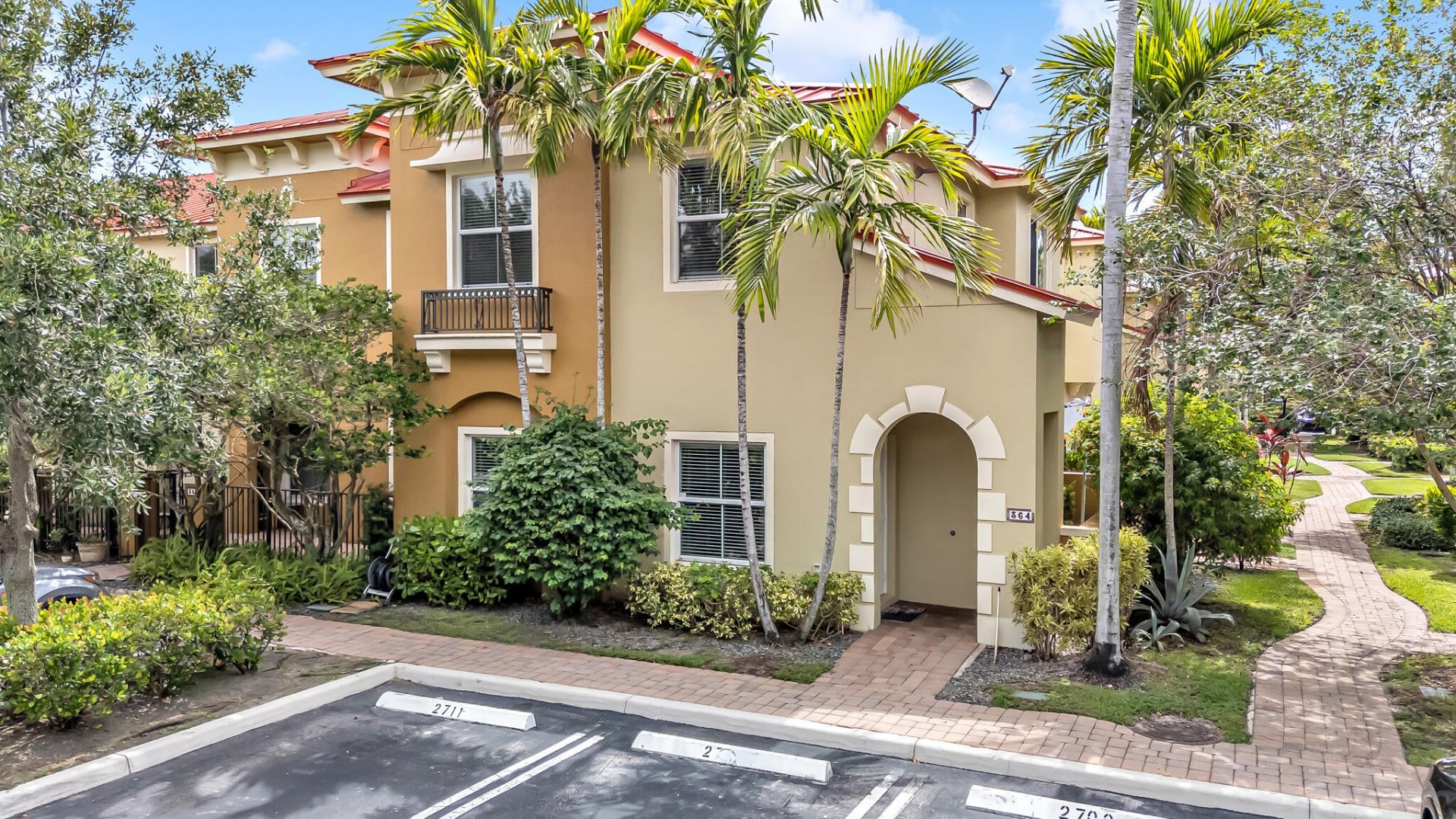 364 Lake Monterey Circle, Boynton Beach, FL 33426 Photo