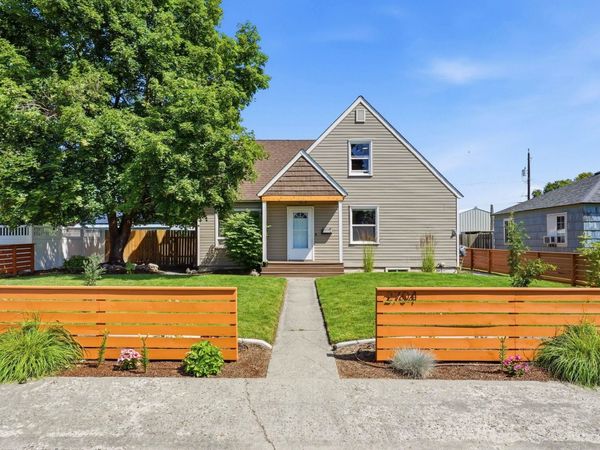 2704 W Queen Ave, Spokane, WA 99205