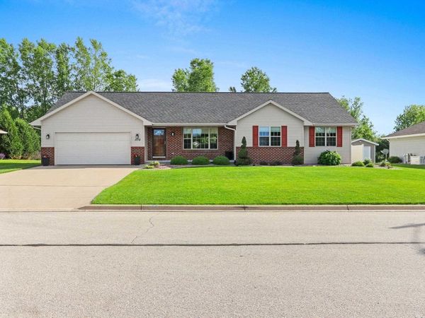 1172 LANSDALE CIRCLE, De Pere, WI 54115
