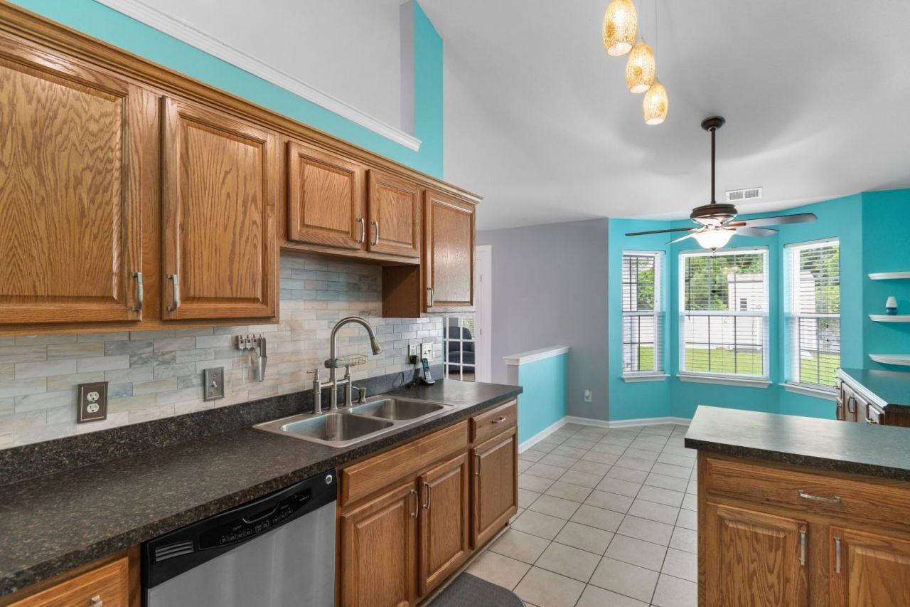 509 Ambrosia Loop  Photo 14
