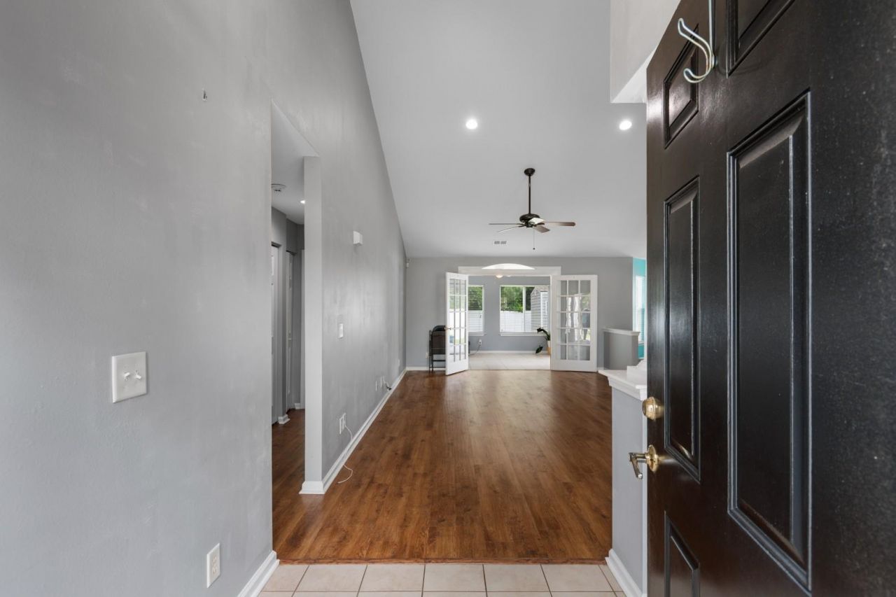 509 Ambrosia Loop  Photo 9