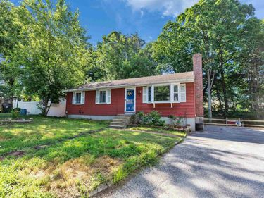 34 Caye Lane, Manchester, NH 03103
