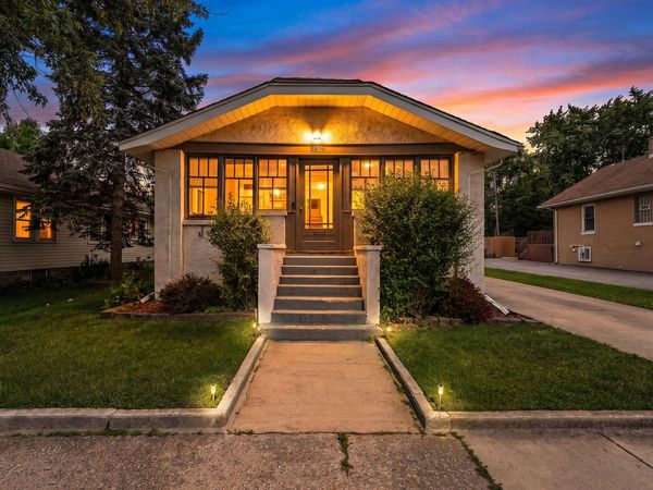 8829 Parrish Avenue , Highland, IN 46322