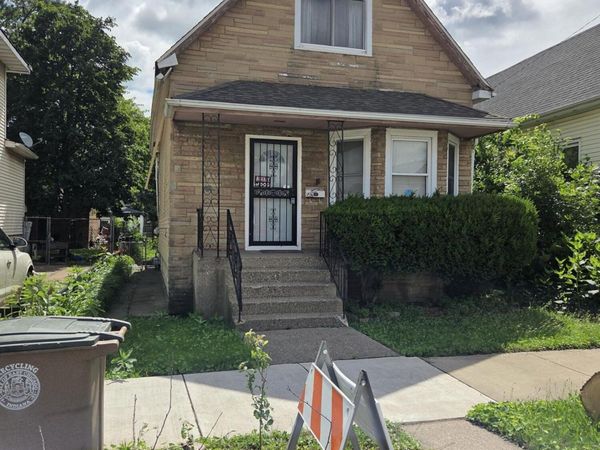 5021 Olcott Avenue , East Chicago, IN 46312