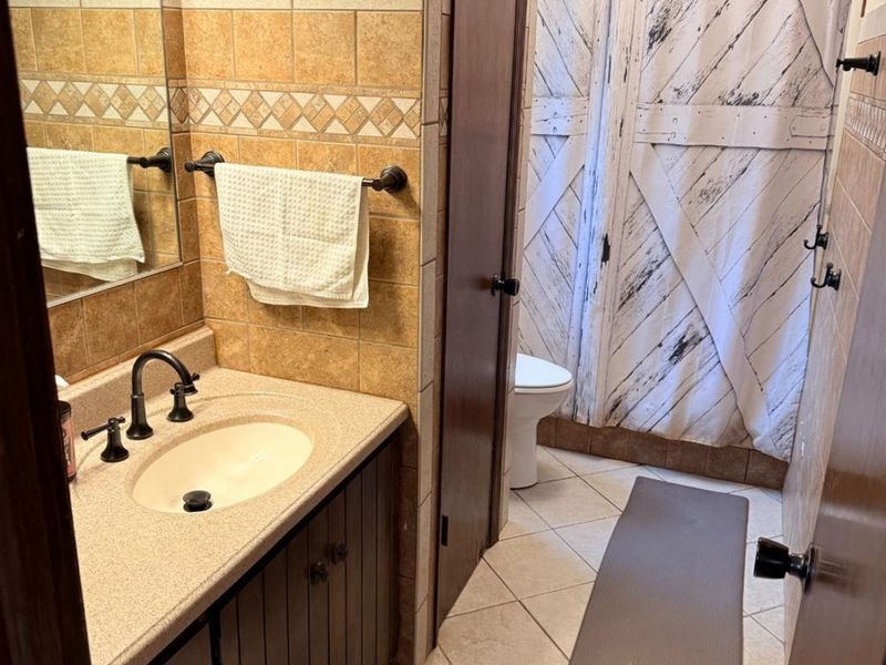 7975 Hinkle Road, Middletown, OH 45042 Photo 13