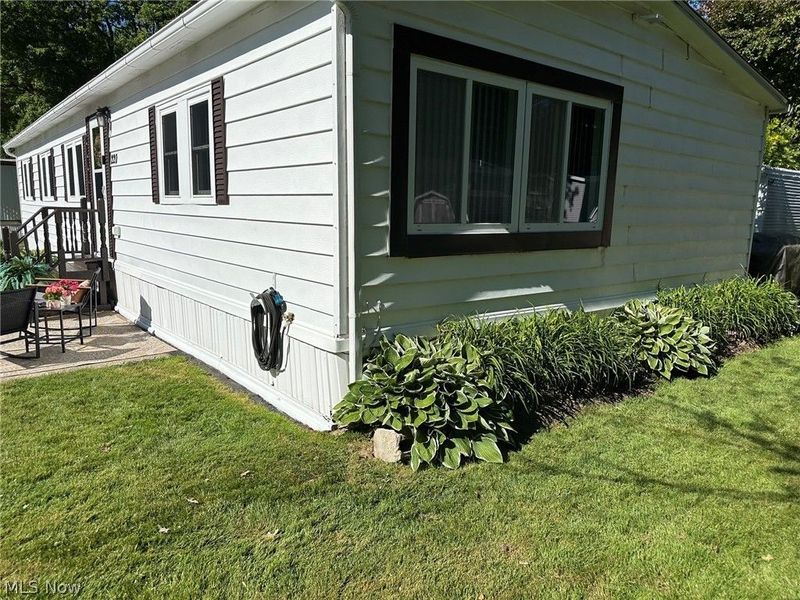 220 Greenbriar, Unit 73, Elyria, OH 44035 Photo 2