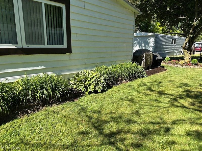 220 Greenbriar, Unit 73, Elyria, OH 44035 Photo 3