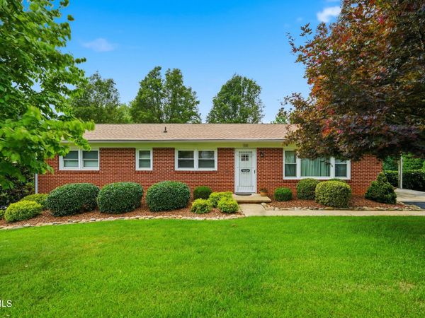 716 Kendrick Creek Road, Kingsport, TN 37663