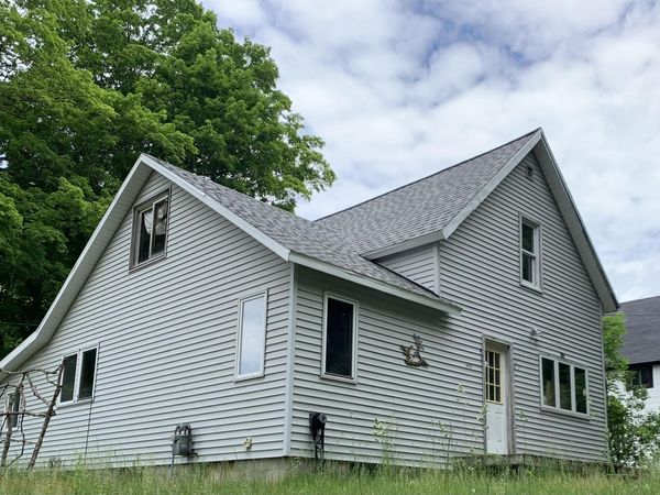 6633 State ST, Newberry, MI 49868