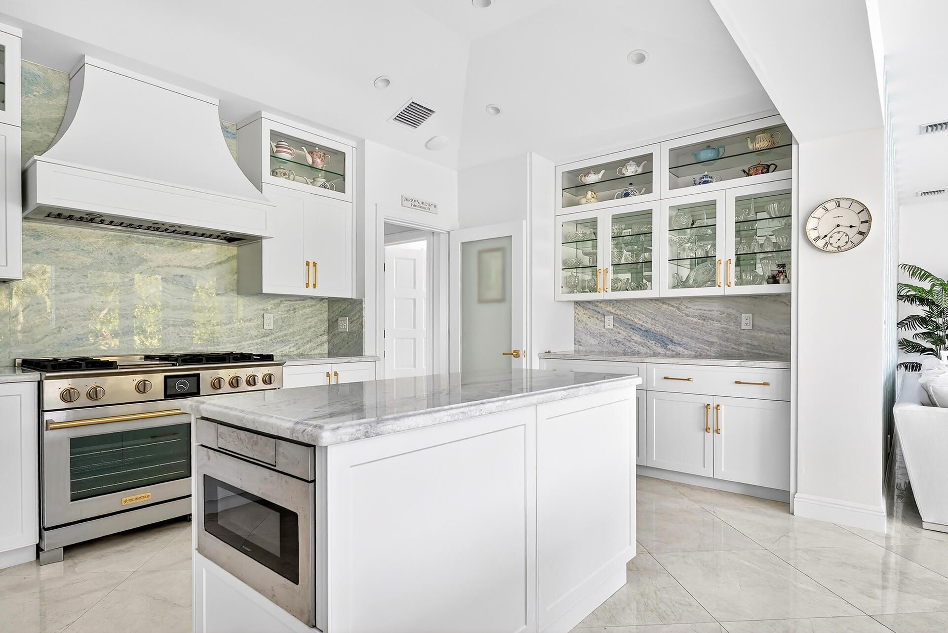 107 E Inlet Drive, Palm Beach, FL 33480 Photo