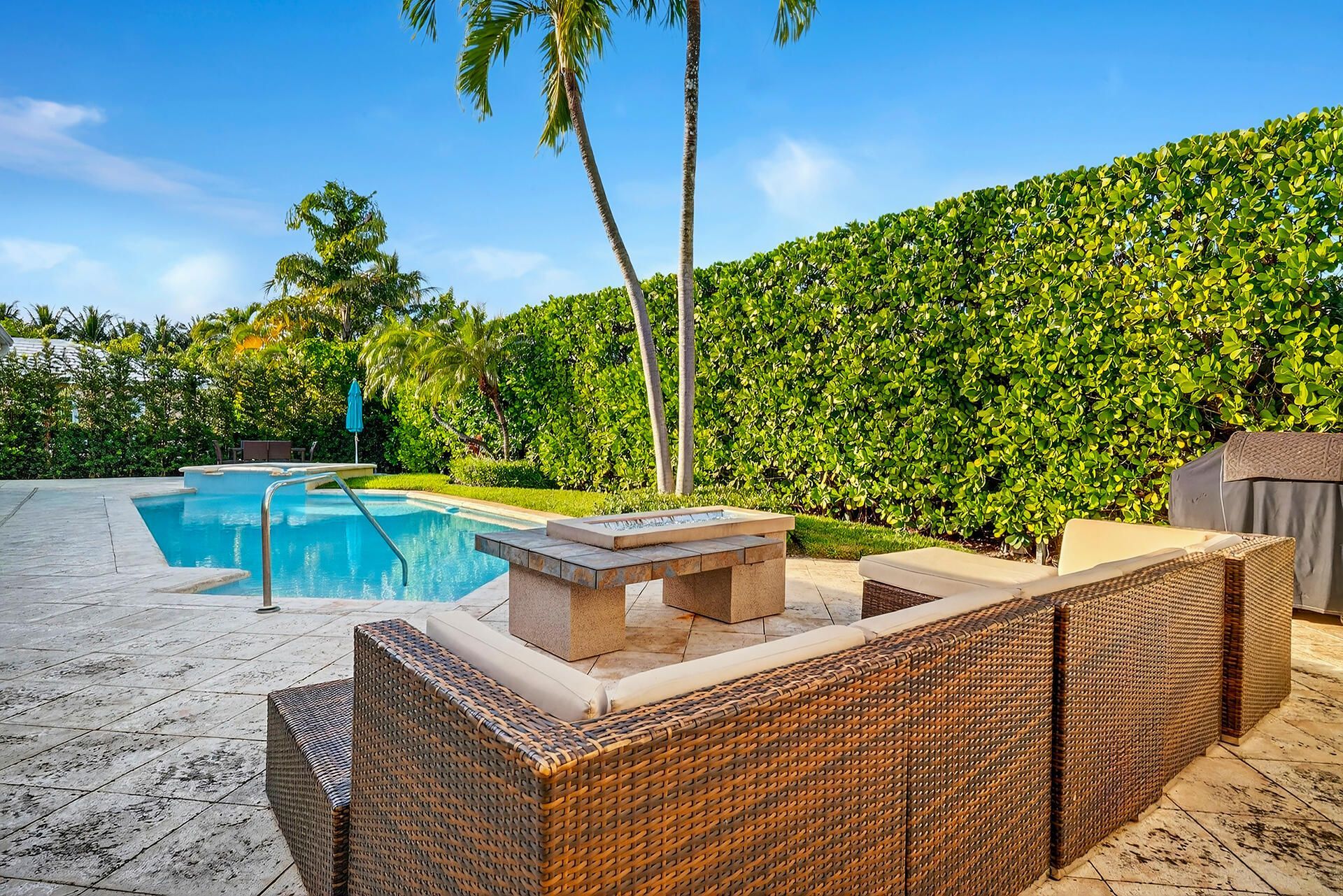 107 E Inlet Drive, Palm Beach, FL 33480 Photo