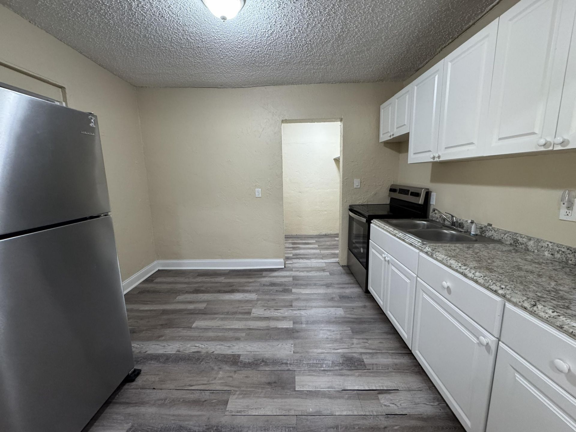 2881 NW 11th Place, Fort Lauderdale, FL 33311 Photo